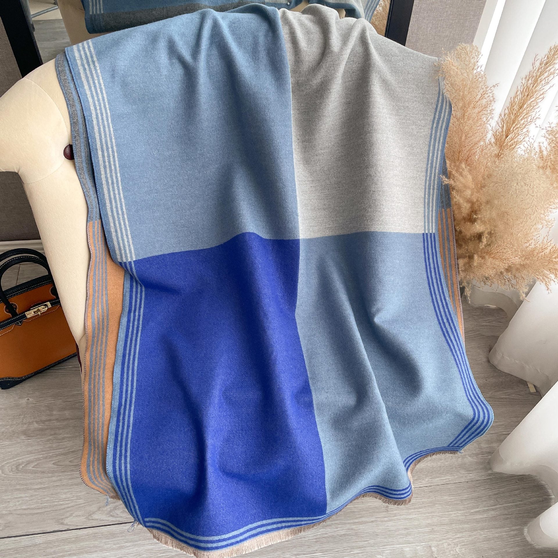 Écharpe Femme Style en Faux Cachemire